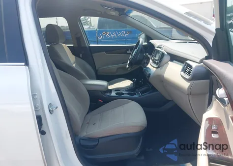 2016 Kia Sorento 3.3L Lx from USA, damaged, VIN 5XYPG4A58GG008587